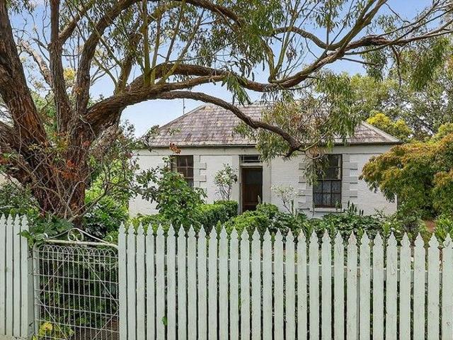 House for sale in Bushfield, Victoria