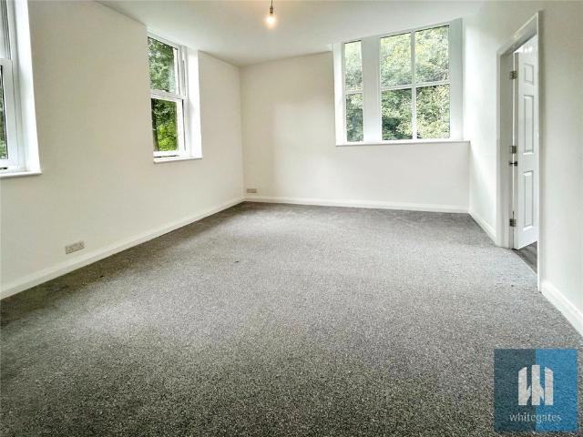 Apartment for rent in Netherton, West Yorkshire