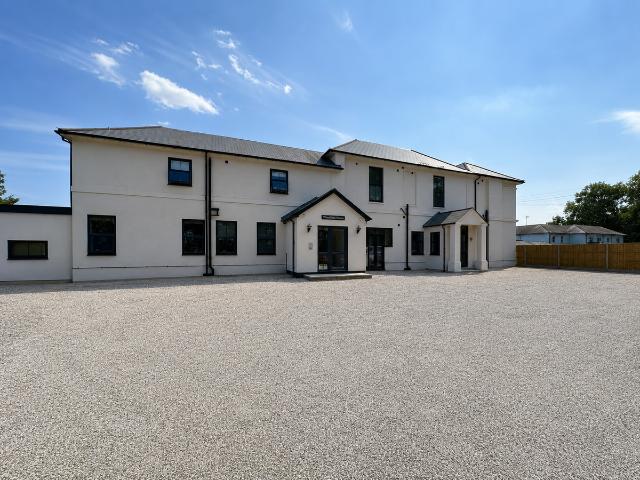House for rent in Littlecote, West Sussex