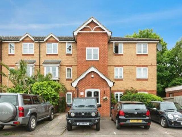 House for sale in Blackhills, Surrey