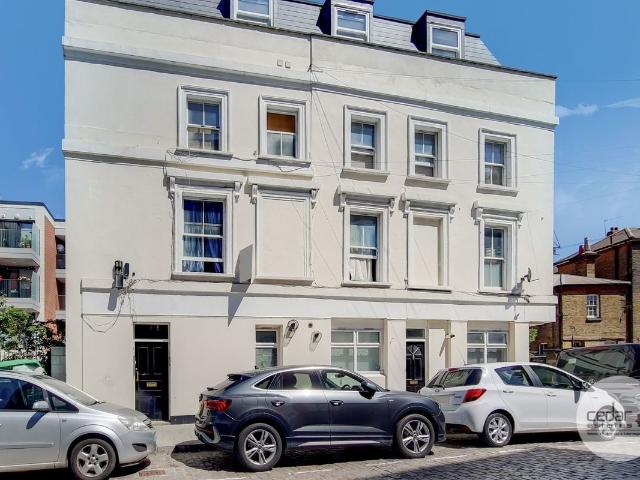 Studio for rent in Maida Hill, Greater London