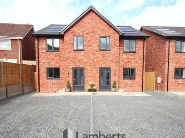 House for sale in Redditch, Worcestershire