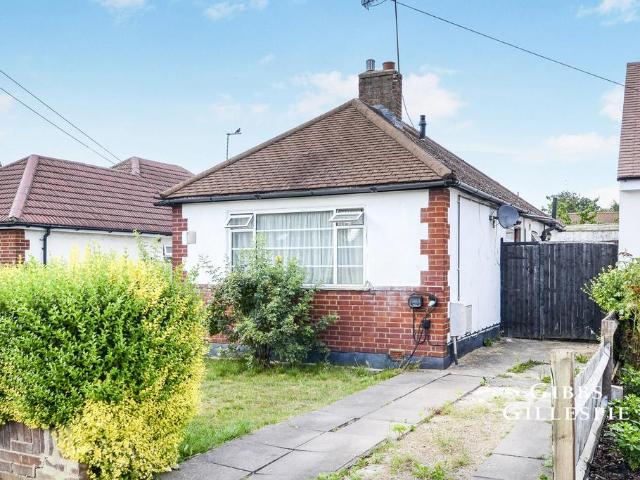 House for rent in Northwood, Greater London