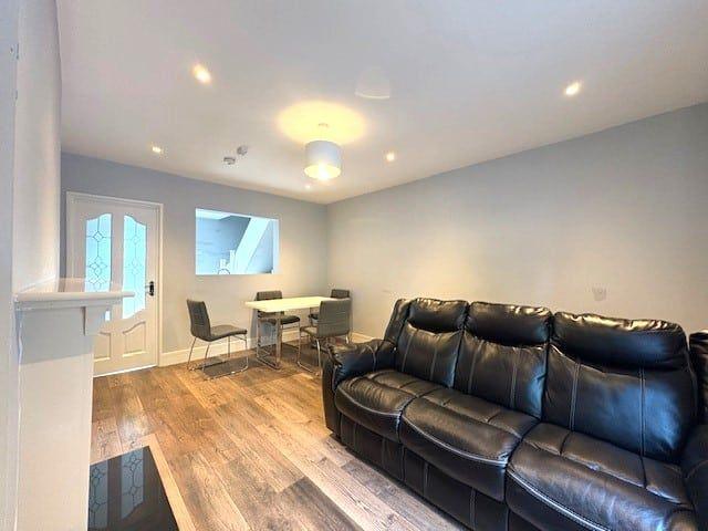 House to rent in Bluebell, North Tipperary