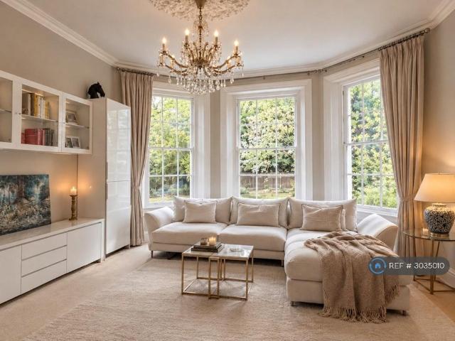 Apartment for rent in Snaresbrook, Greater London