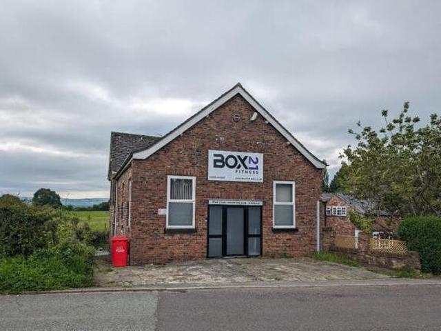 House for rent in Wilmslow