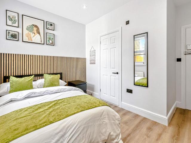 Room for rent in Kursaal Estate, Alton Barnes