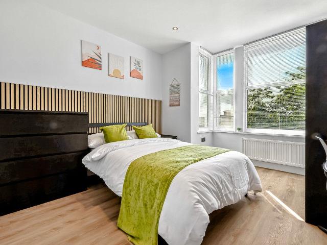 Room for rent in Kursaal Estate, Alton Barnes
