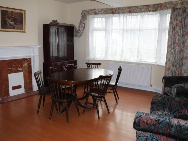 Apartment for rent in Preston, Greater London