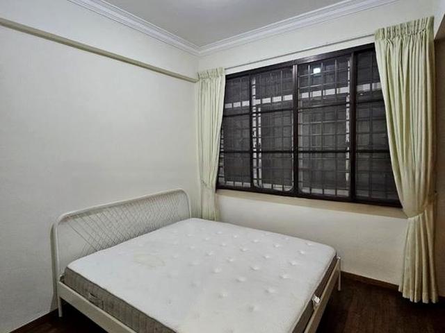 Condominium for rent in Woodgrove, 23 North West