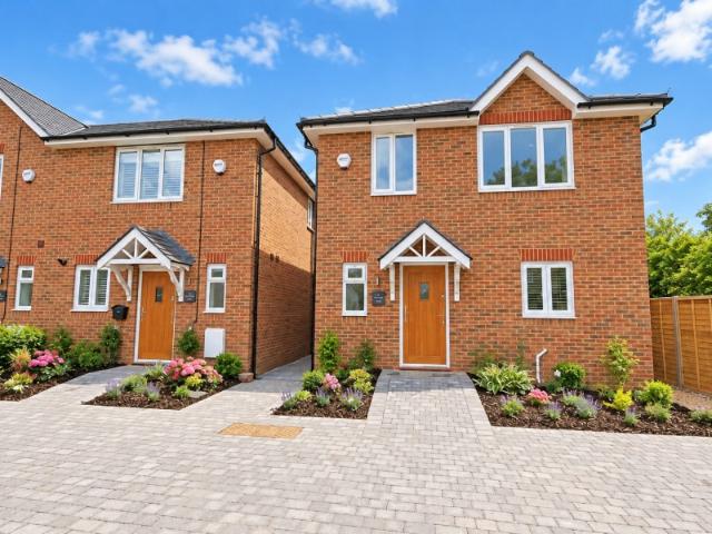 House for rent in Runnymede, Surrey