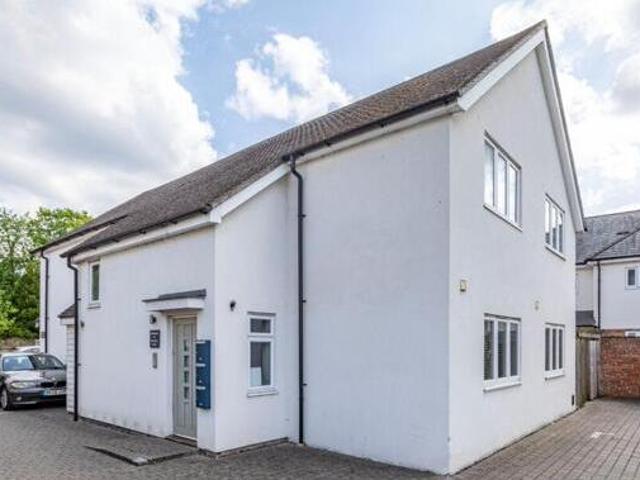 House for sale in Addlestone, Runnymede