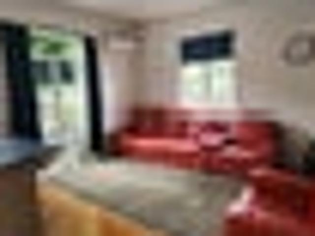 House for rent in Otakou