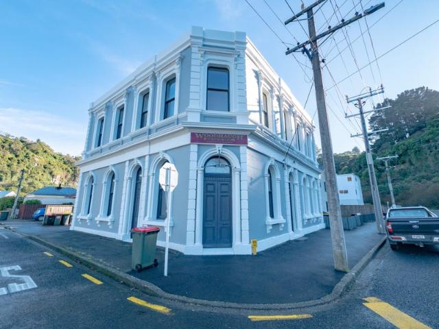 House for rent in Otakou