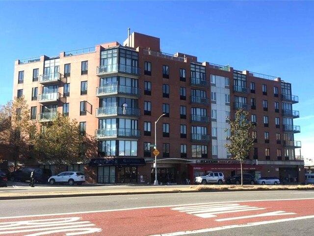Condo for sale in Elmhurst