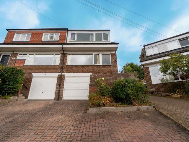 House for rent in Cookridge, West Yorkshire