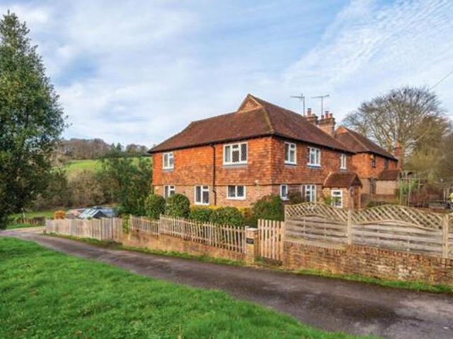 House for rent in Surrey