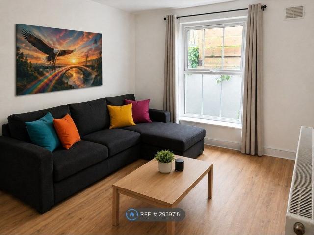 Apartment for rent in Charlton Riverside, Greater London