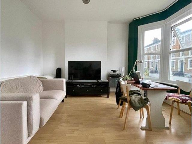 House for rent in Charlton Riverside, Greater London