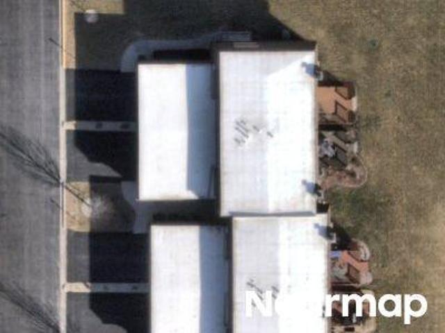 Townhouse for sale in Flossmoor, Illinois