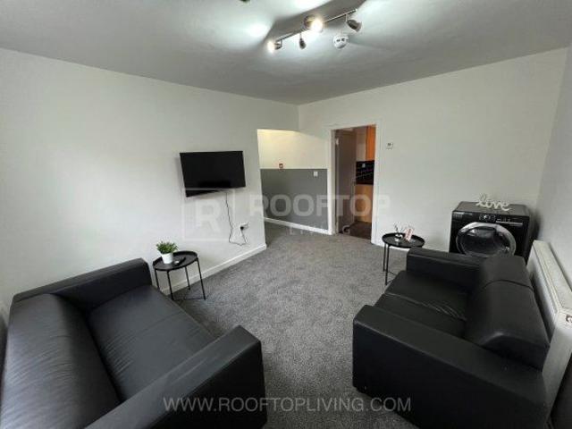 House for rent in Woodhouse, West Yorkshire