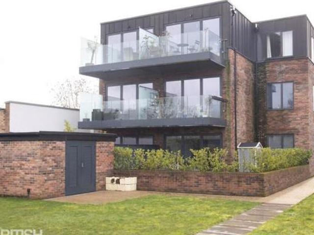 House for sale in City of London, Greater London