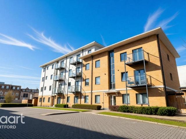 Apartment for rent in Brooklands, Monks Orchard