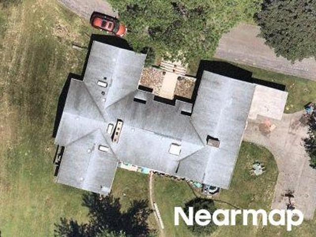 House for sale in Flint