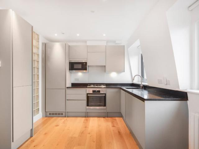 Apartment for rent in East Greenwich, Greater London