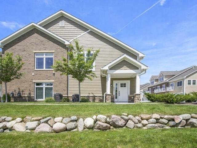 Condo for sale in Dexter