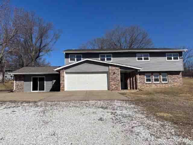 House for sale in Macomb, Illinois