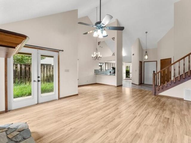House for sale in Mary Esther