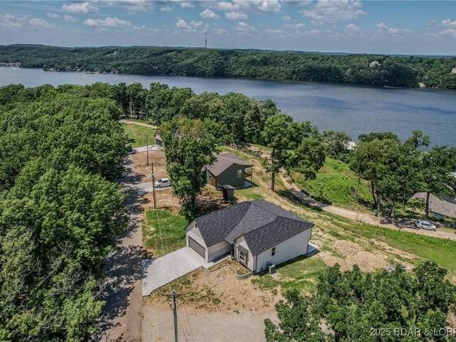 House for sale in Linn Creek