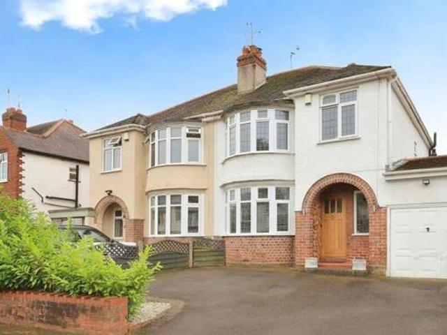 House for sale in Merryhill, West Midlands
