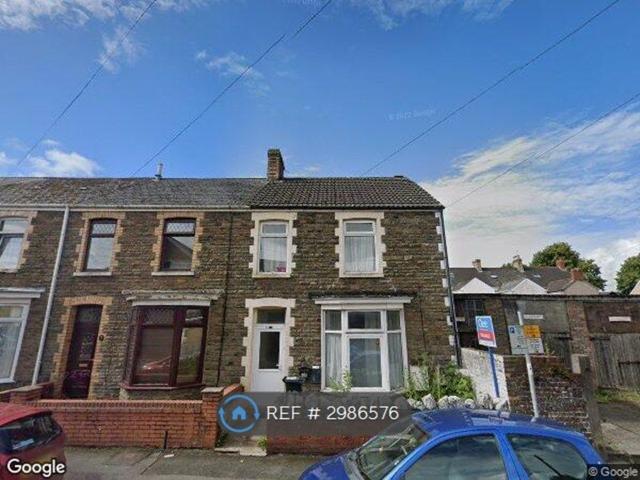 Apartment for rent in Cimla, Neath