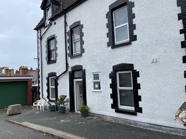Apartment for rent in Colwyn Bay, Wales