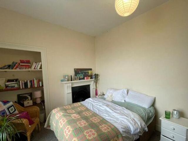 House for rent in Follaton, Strode
