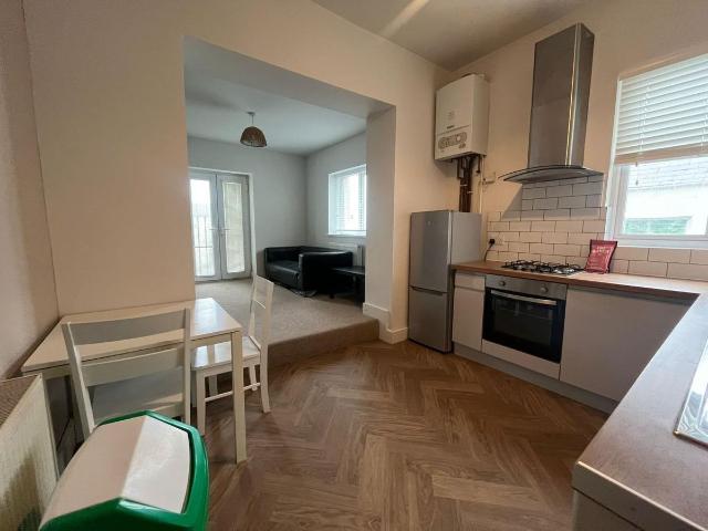 Apartment for rent in Greenbank, Mount Wise