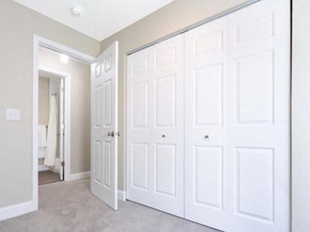 Apartment for rent in Portage