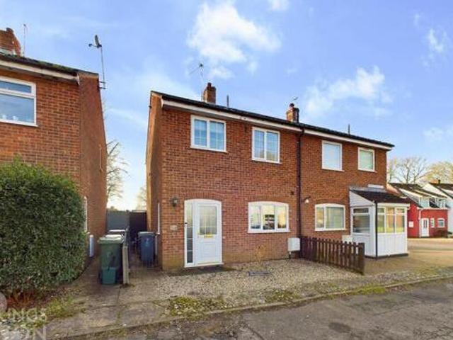 House for sale in Charlesworth, East Midlands