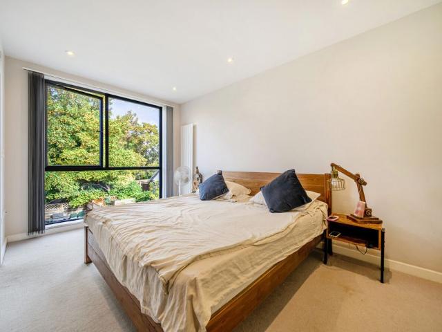 House for rent in London Borough of Merton, Mitcham