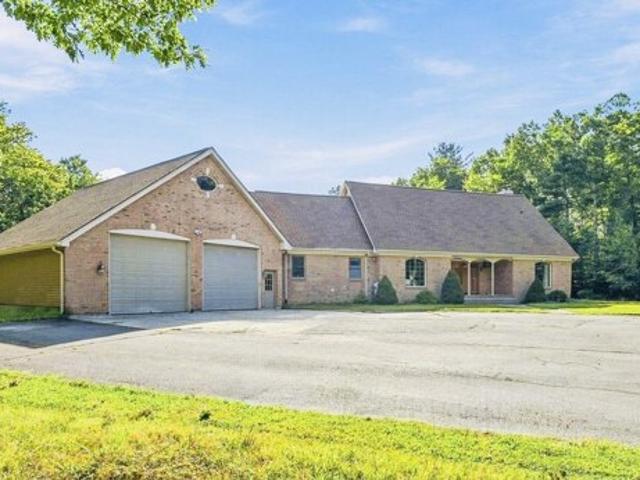 House for sale in Hampden, Massachusetts