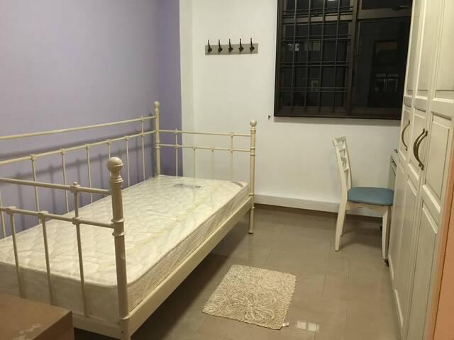 Room for rent