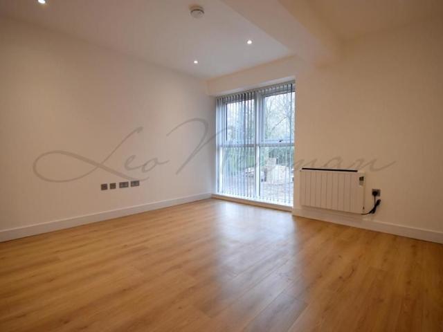 Apartment for rent in Lychpit, Basingstoke and Deane