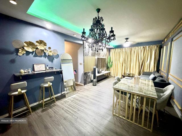 Detached House for sale in 23 North West