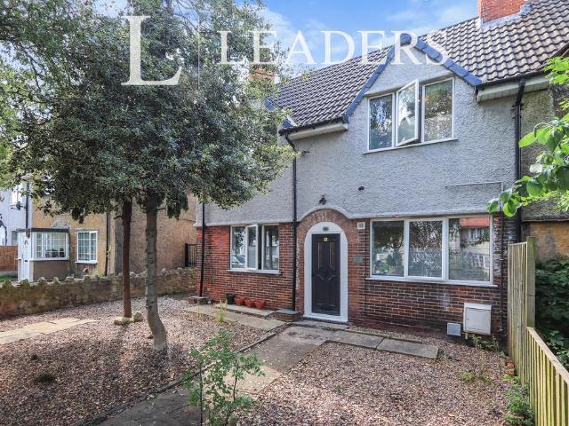House for rent in Woodlands, South Yorkshire