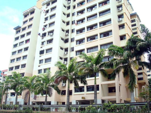 Detached House for rent in 23 North West