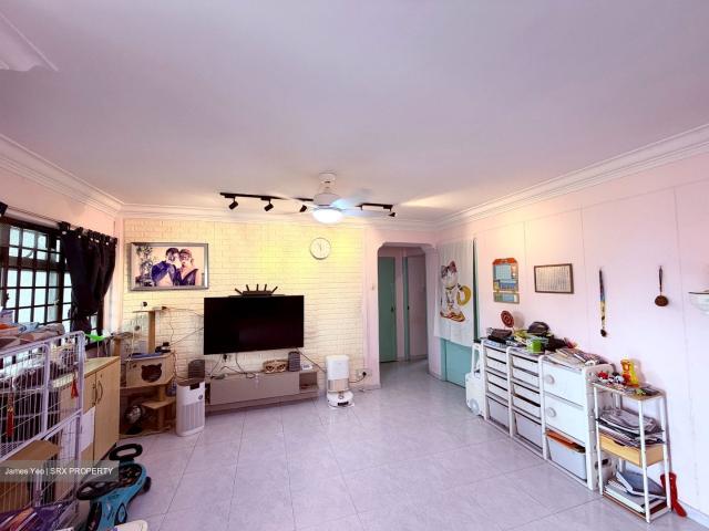 Detached House for sale in 23 North West