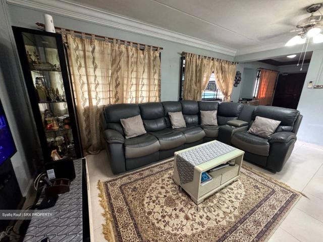 Detached House for sale in 23 North West