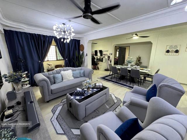 Detached House for sale
